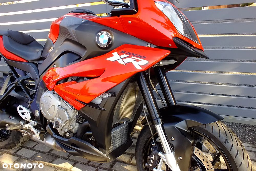 BMW XR - 3