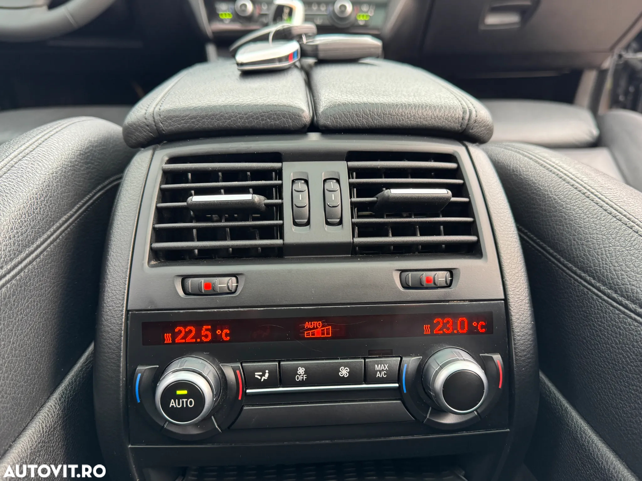 BMW Seria 5 525d Touring Aut. Luxury Line - 17