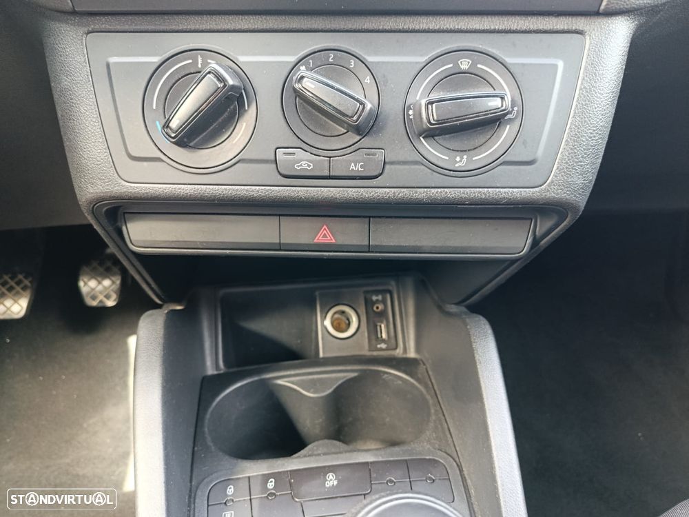 SEAT Ibiza 1.0 Reference - 19