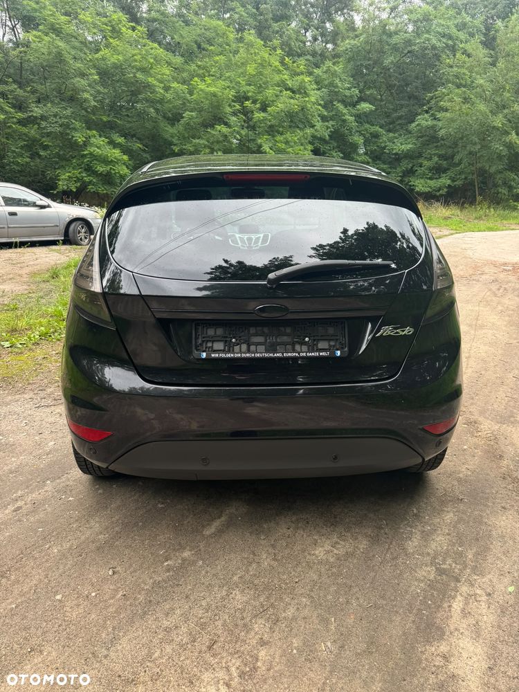 Ford Fiesta 1.25 Champions Edition - 5