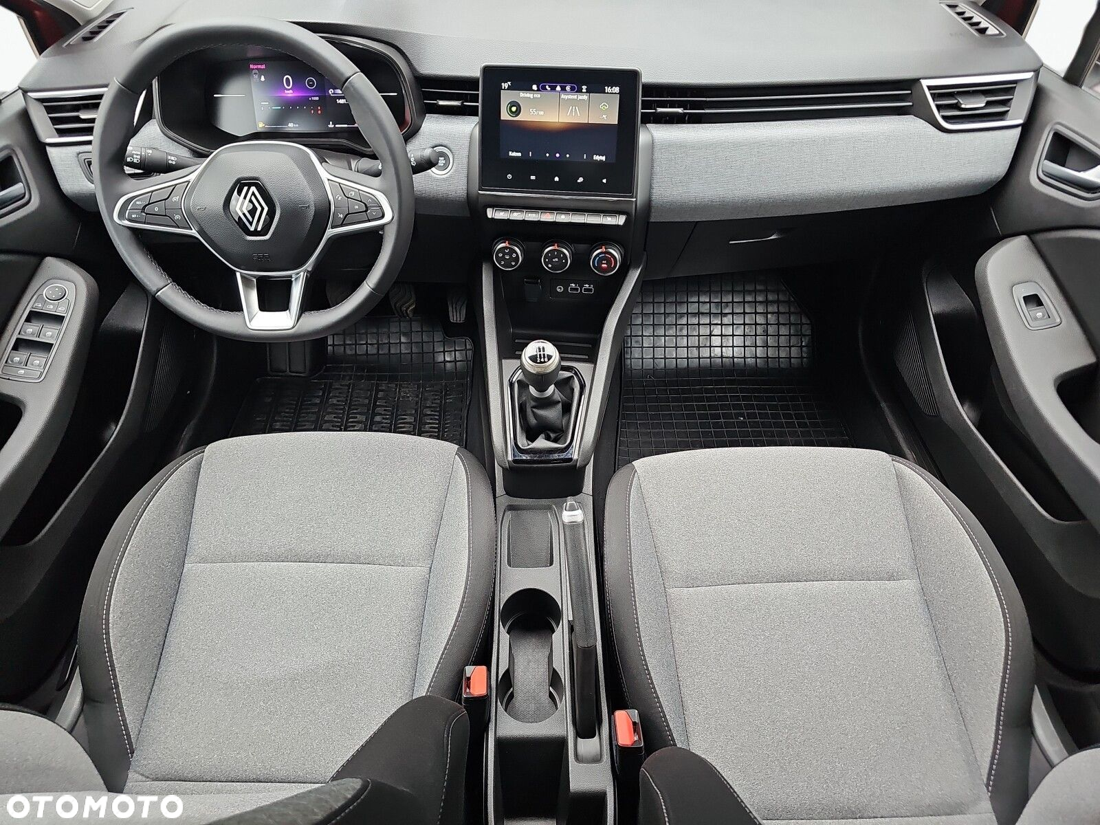 Renault Clio - 25