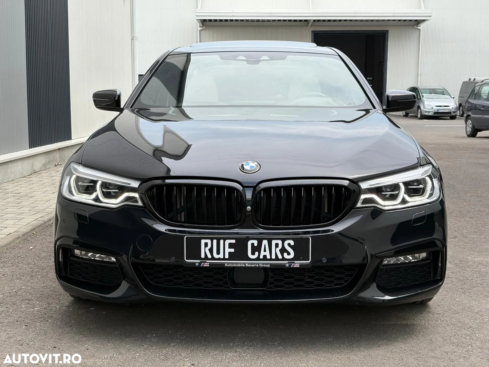 BMW Seria 5 530d xDrive AT - 2