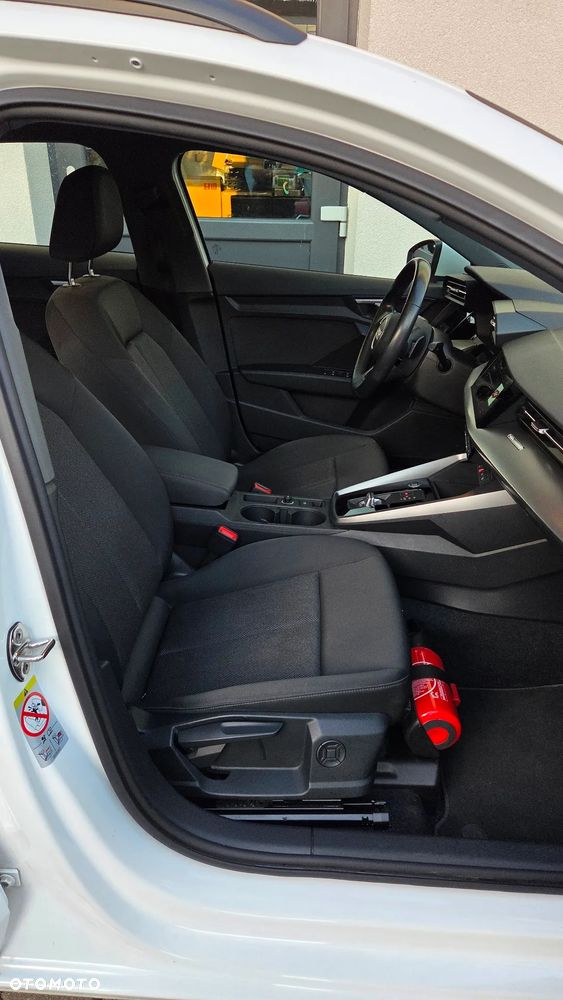 Audi A3 Sportback 35 TFSI mHEV S tronic - 23
