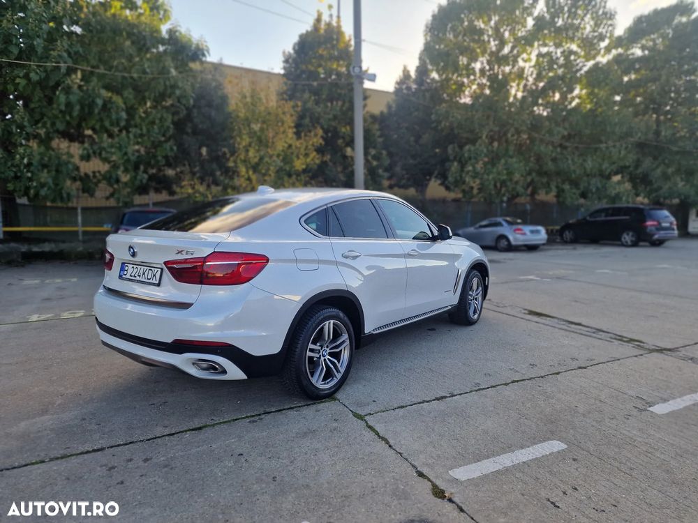 BMW X6 xDrive30d - 16