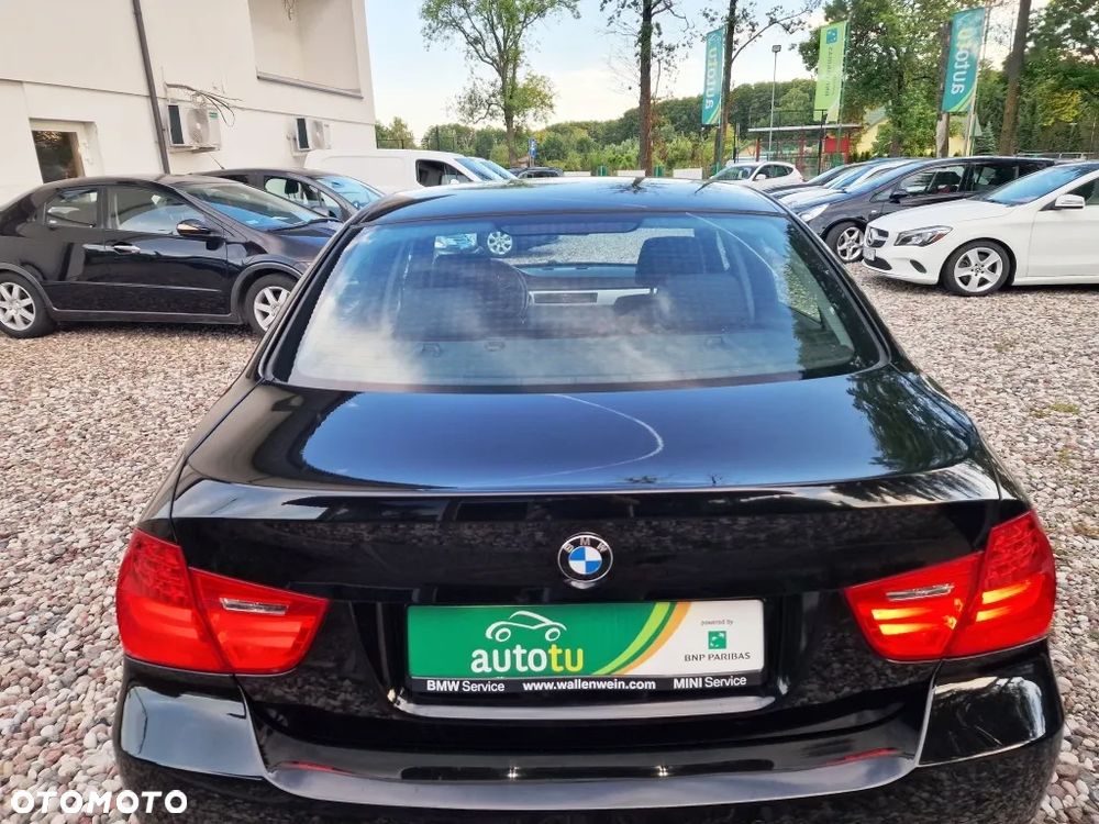 BMW Seria 3 - 27