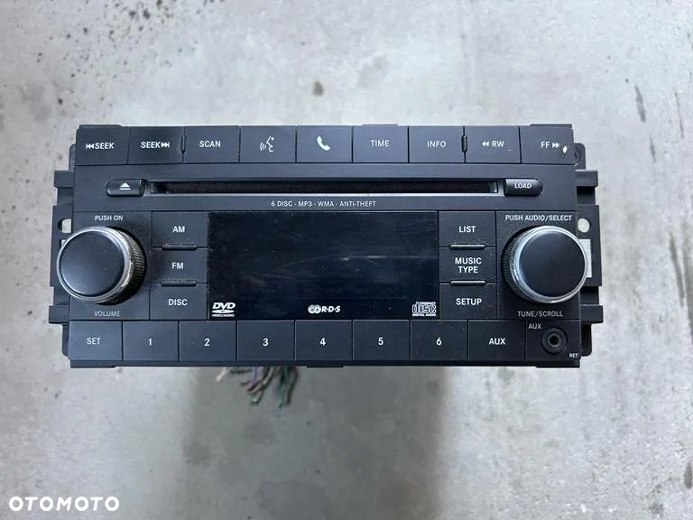 Radio Dodge Caliber Compass 05064953AC - 2