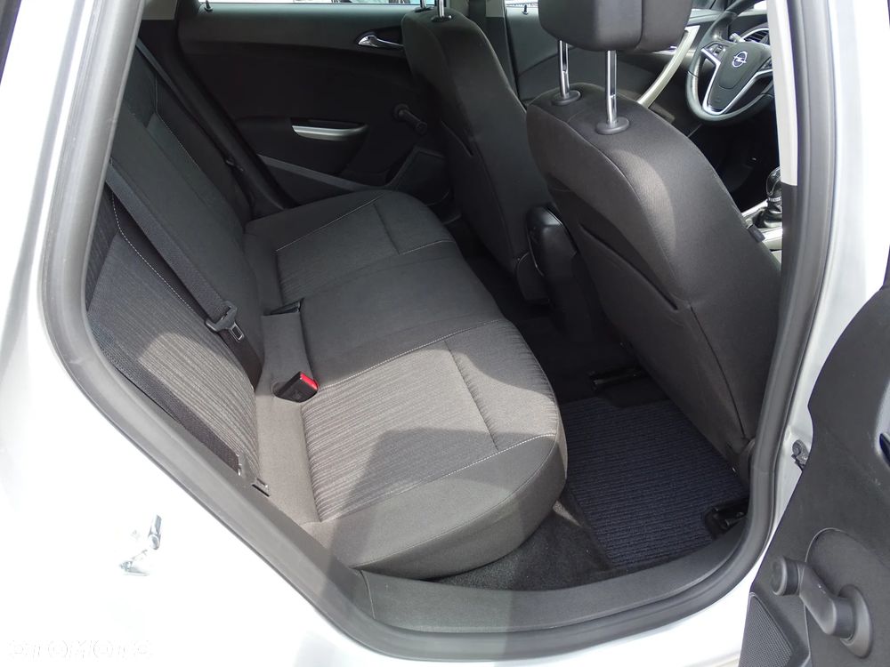 Opel Astra 1.4 Turbo Style - 18
