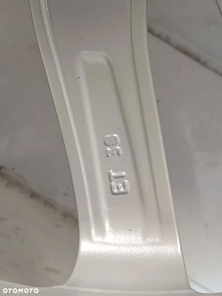 AUDI 7,5X17 4x FELGI ALUMINIOWE R17 5X112 ET38 KOŁA OPONY PIRELLI 225/50 - 12