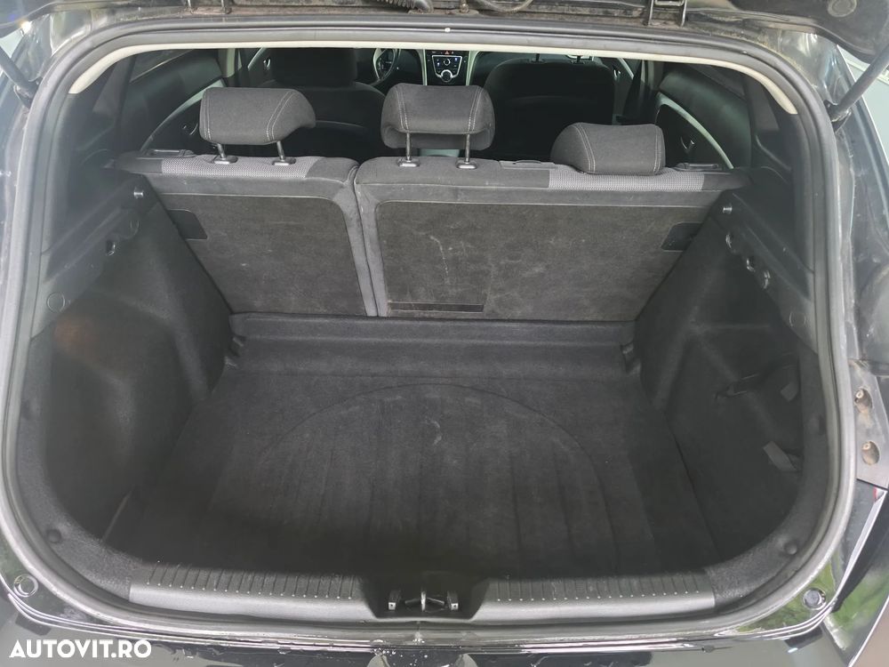 Hyundai i30 1.6 CRDI Highway - 20