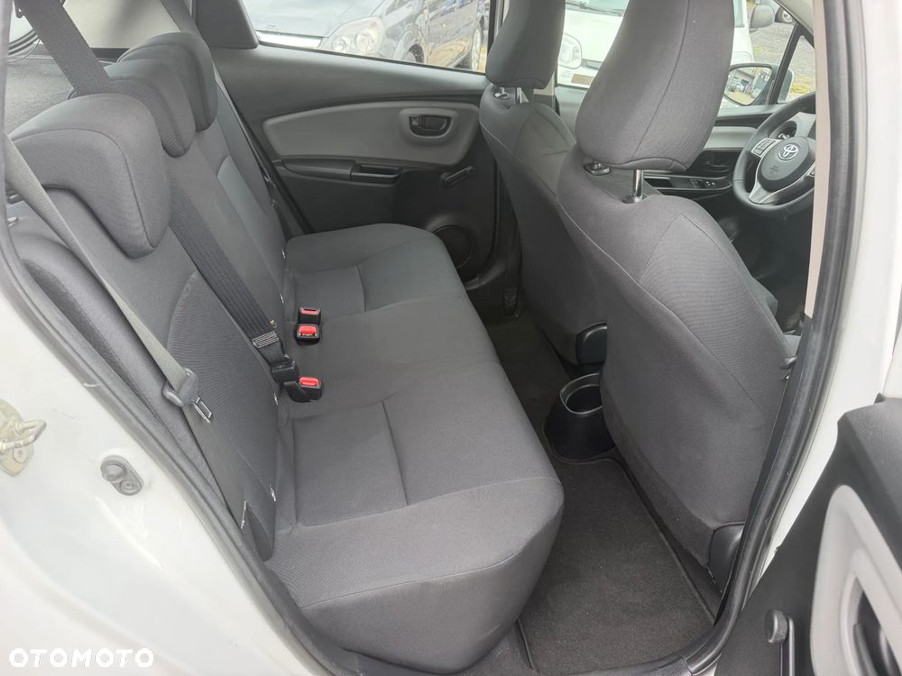 Toyota Yaris 1.0 Life - 12