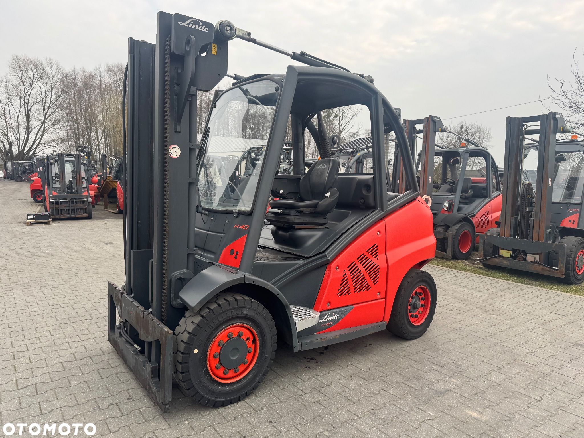 Linde Linde h40D EVO 2013 2 sekcje półkabina h45 h35 toyota - 1