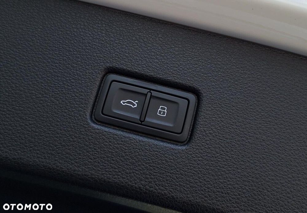 Audi Q5 Sportback - 23