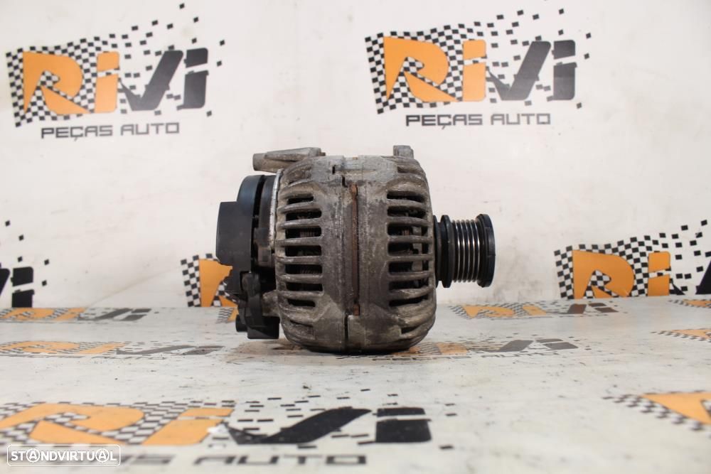 Alternador Audi A4 (8K2, B8)  03G903016e / 0124525114 / 03G 903 016 E - 8