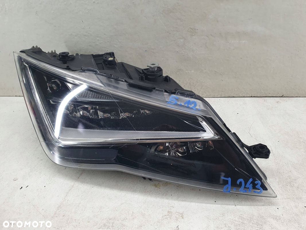 Seat Leon 3 III 5F 12-17 led prawa lampa przednia przód reflektor - 3