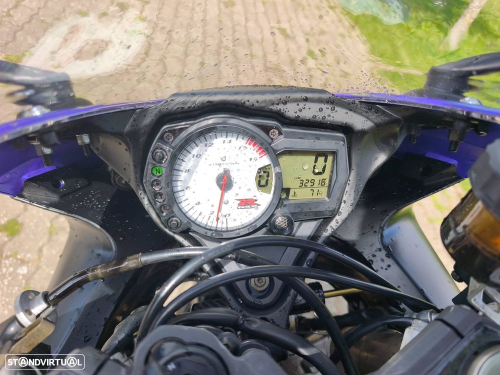 Suzuki GSX-R 600 - 5