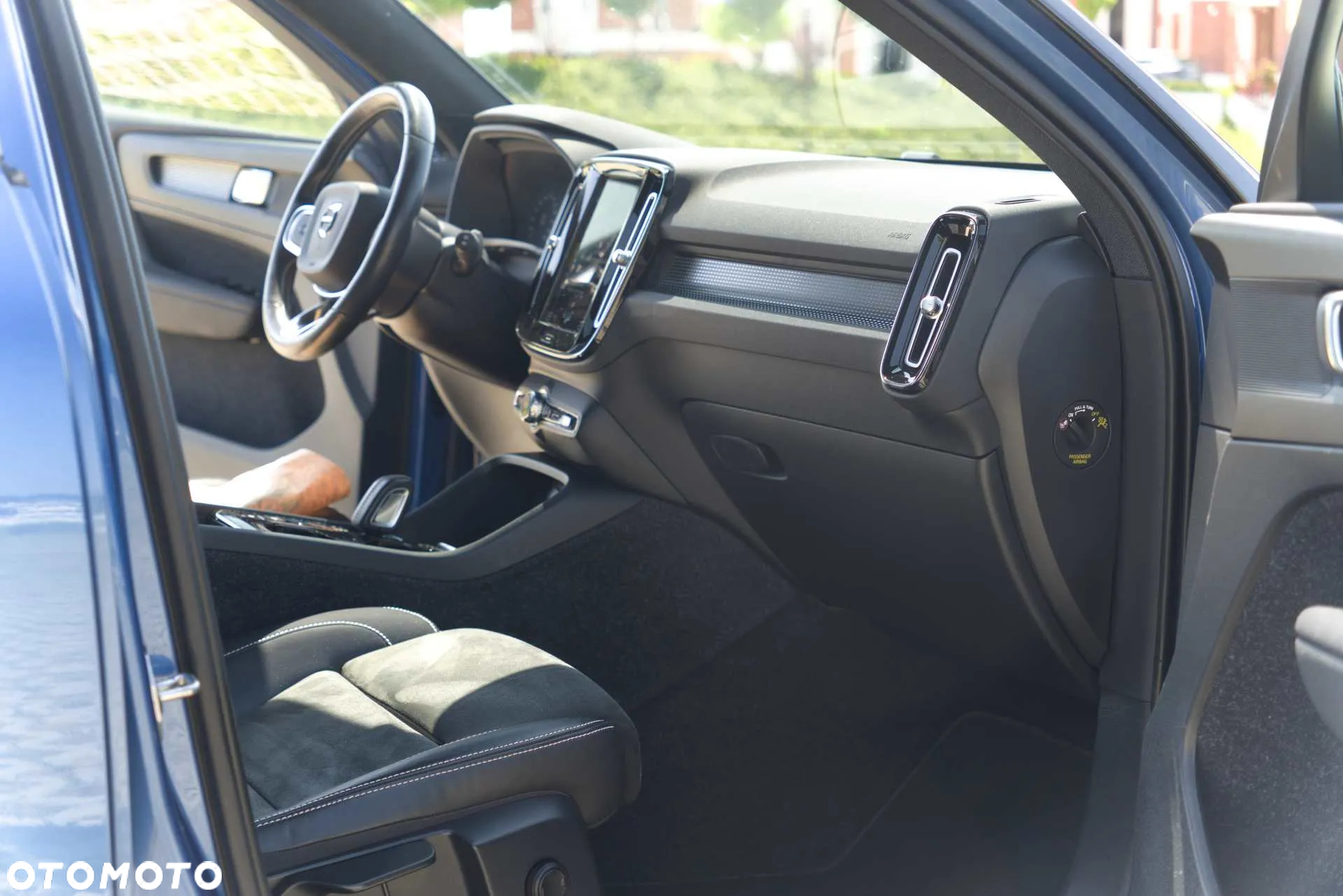 Volvo XC 40 T5 Plug-In Hybrid R-Design - 31