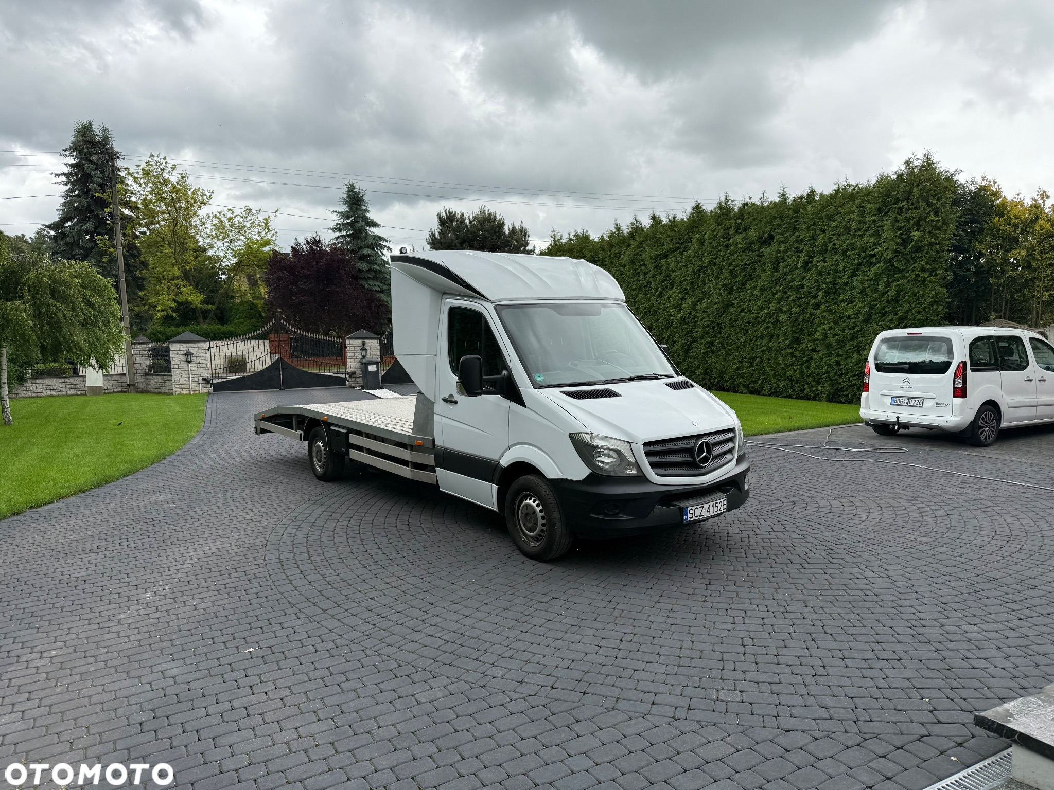 Mercedes-Benz Sprinter - 6