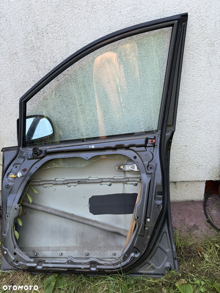 Drzwi KIa Carens III - 13