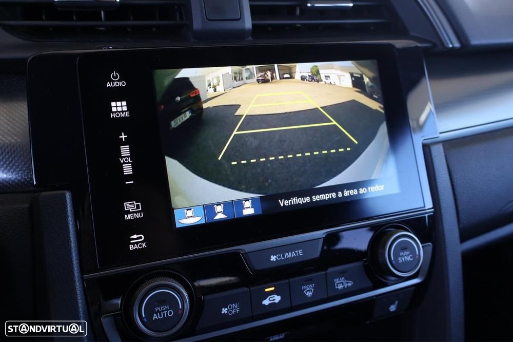 Honda Civic 1.0 i-VTEC Elegance CVT Navi - 23