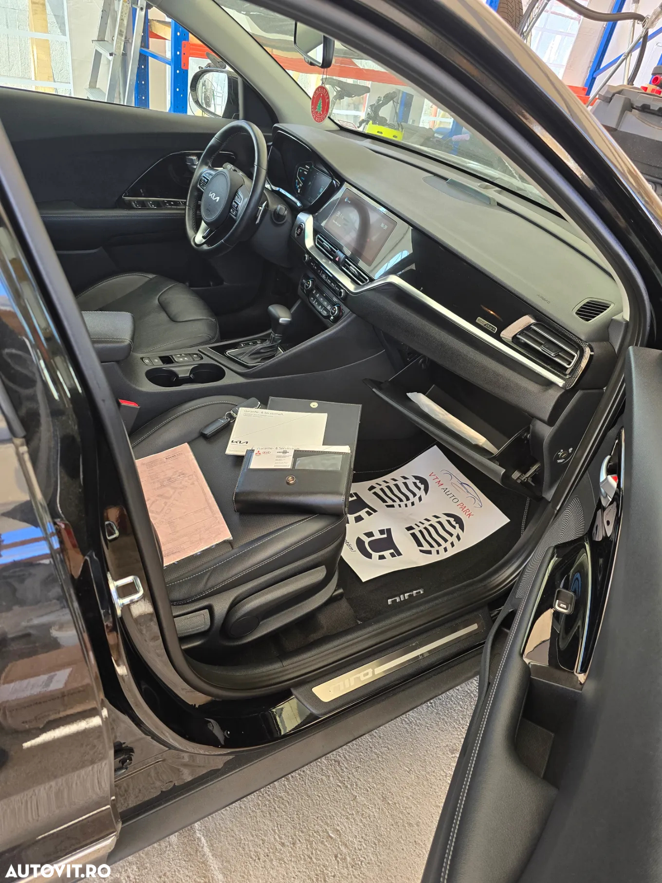 Kia Niro 1.6 GDI PHEV 2WD OPF Aut. Spirit - 11