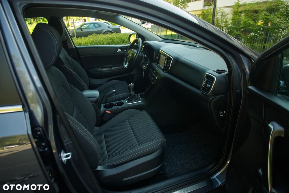 Kia Sportage 1.6 GDI L 2WD - 34