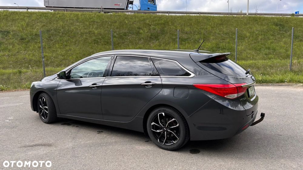 Hyundai i40 1.7 CRDi Comfort + - 9