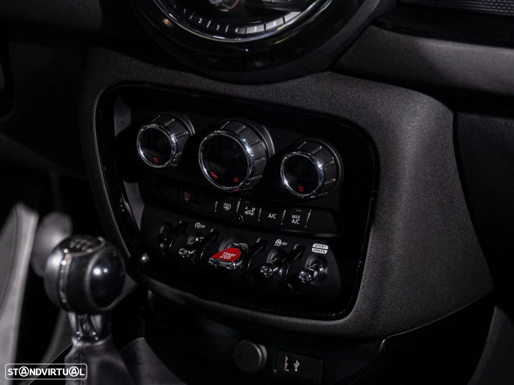 MINI Clubman - 16