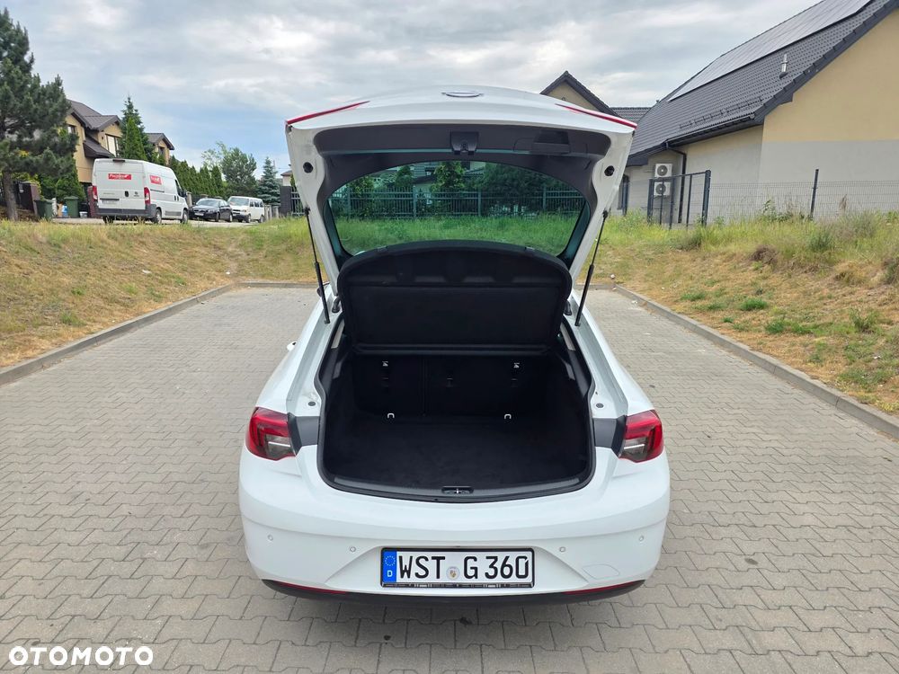 Opel Insignia - 13