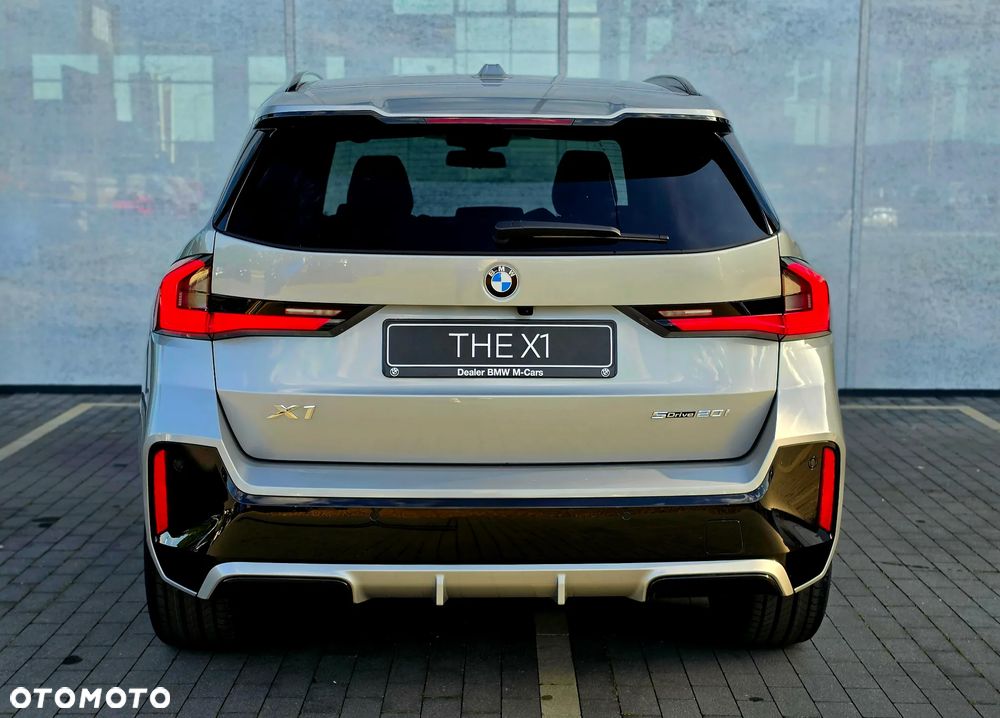 BMW X1 sDrive20i mHEV - 6