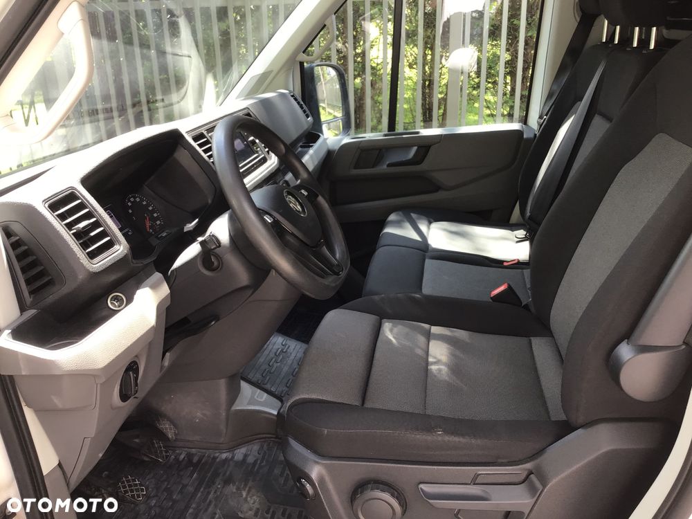 Volkswagen Crafter - 11