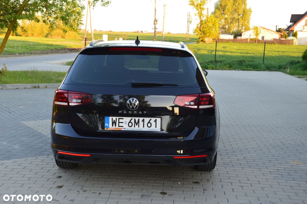 Volkswagen Passat - 14