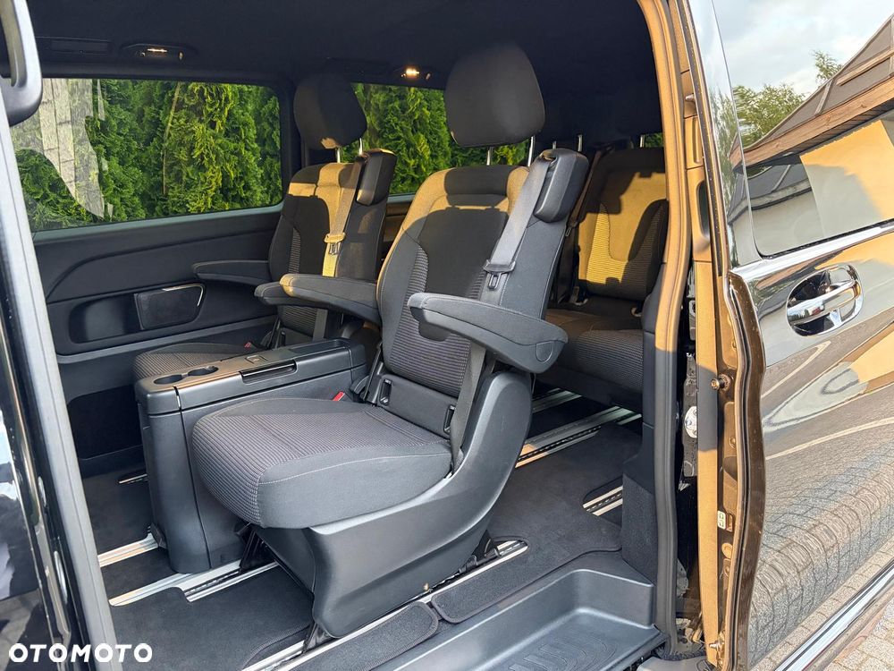 Mercedes-Benz Klasa V 300 d 4-Matic 9G-Tronic Avantgarde (ekstra d³) - 12