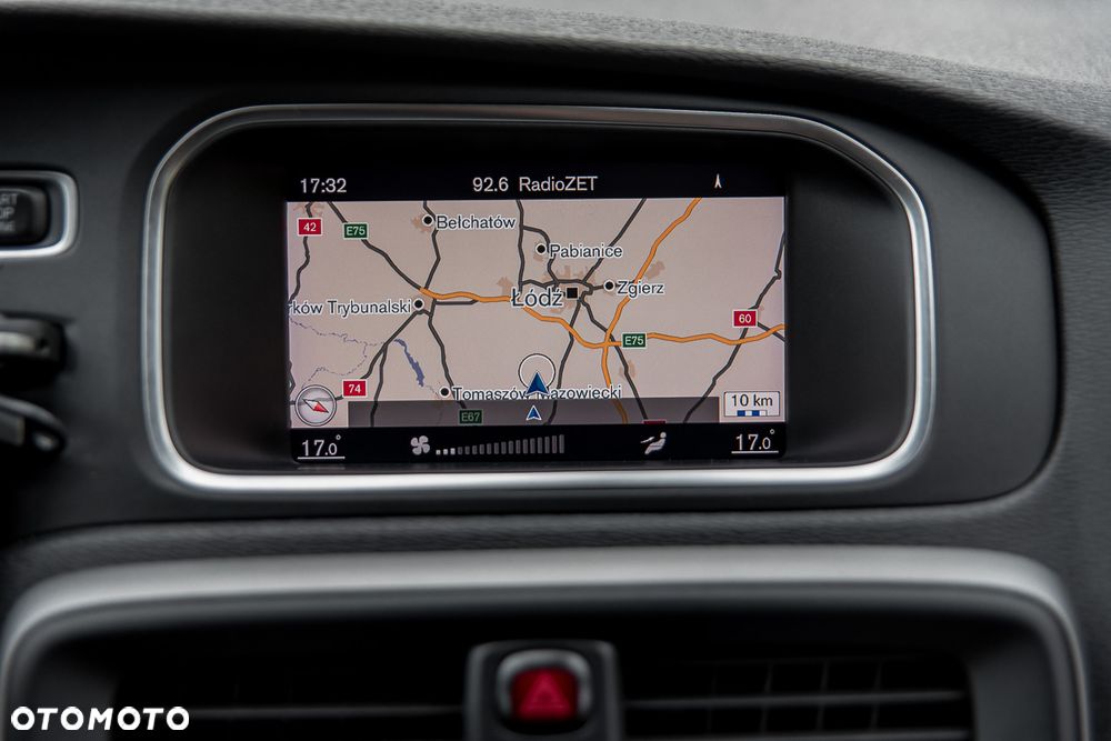 Volvo V40 T2 Kinetic - 32