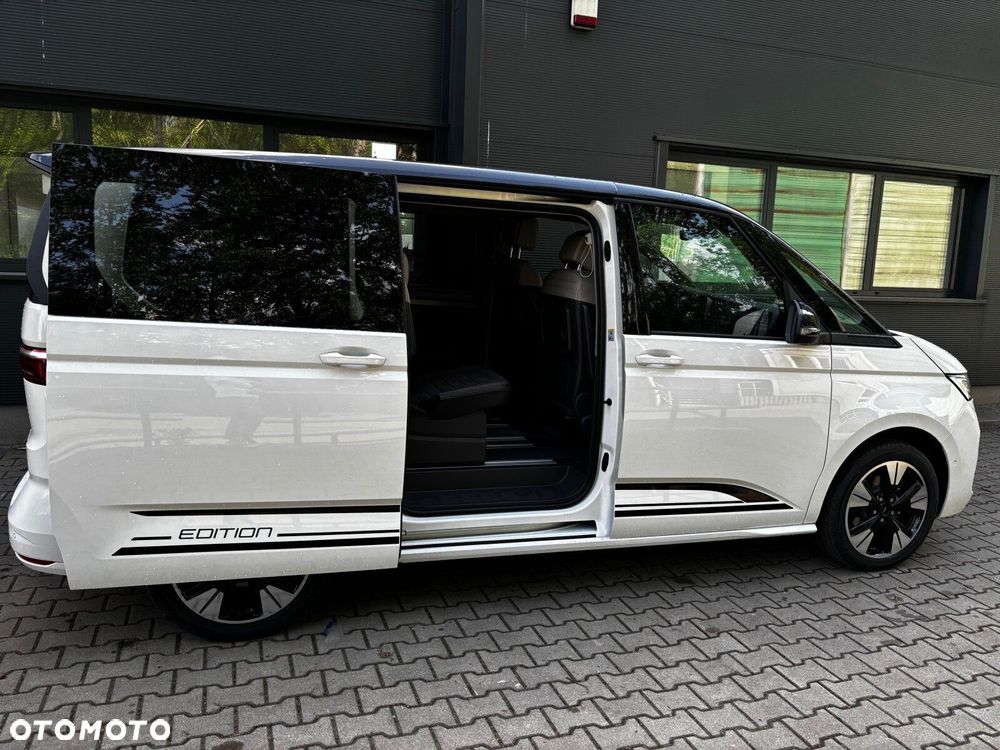 Volkswagen Multivan - 10