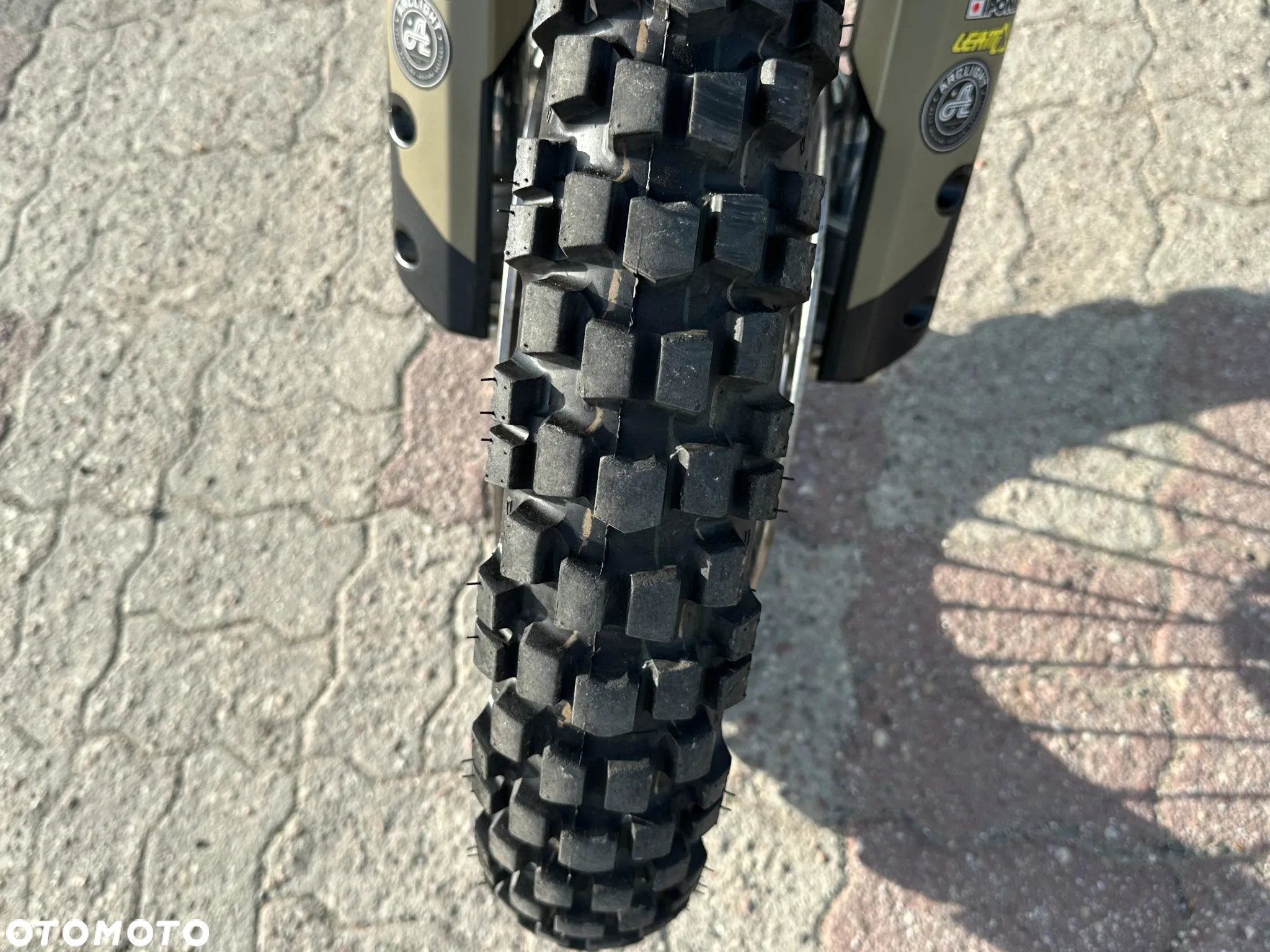 KTM Adventure - 10