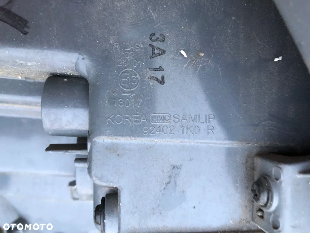 Hyundai IX20 lampa tylna prawa 924021K0 - 3