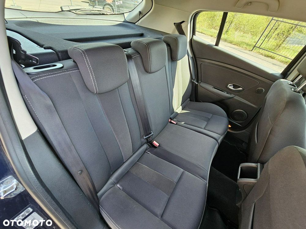Renault Megane 1.6 16V 110 Dynamique - 13