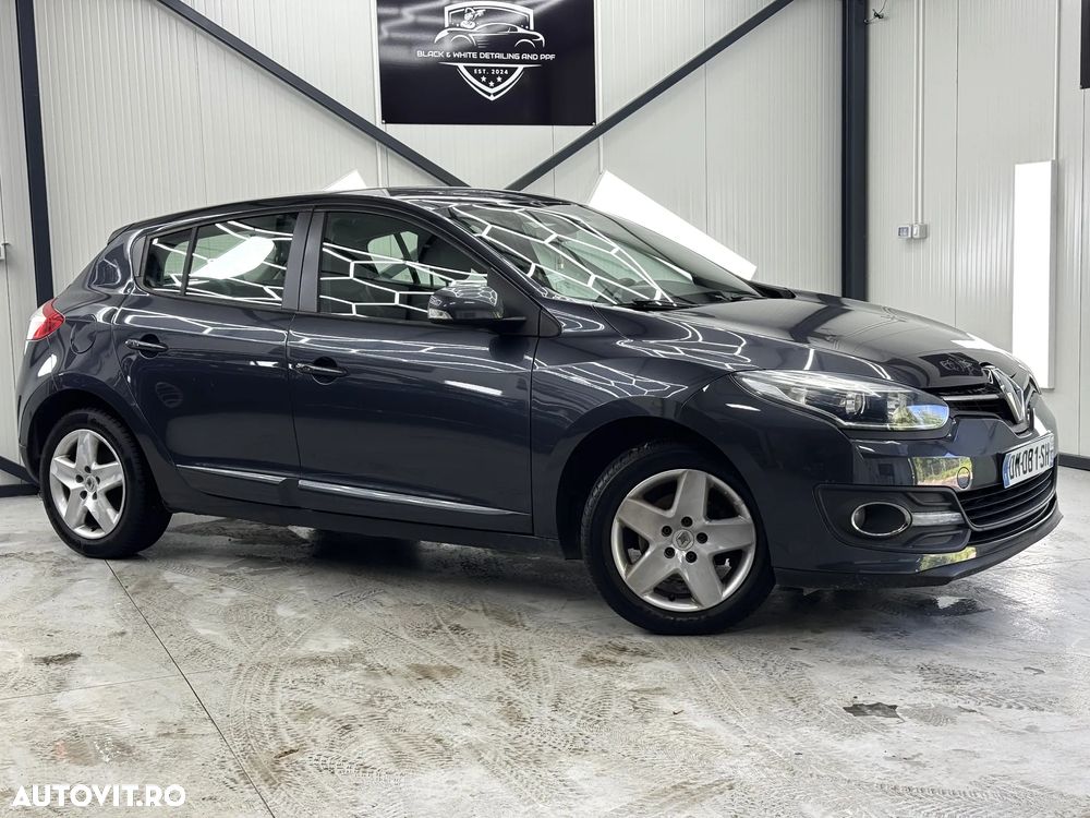 Renault Megane dCi 110 FAP Paris Business - 12
