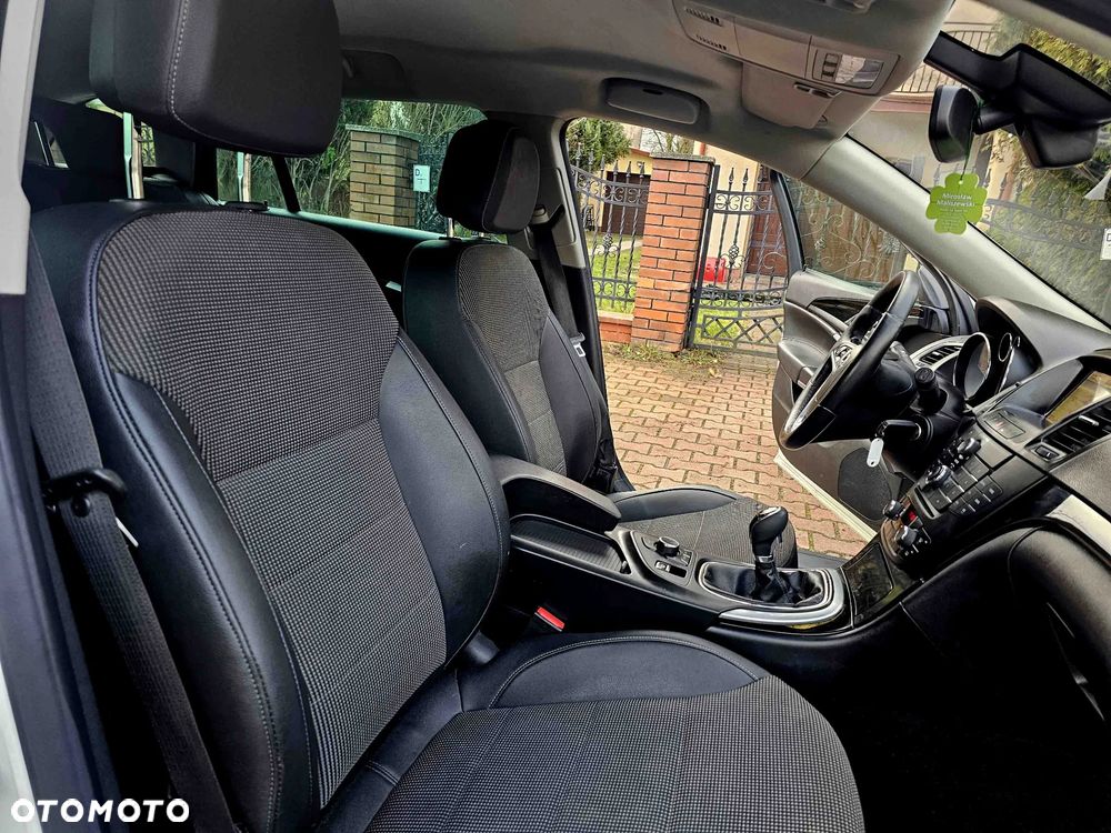 Opel Insignia 1.6 Turbo Innovation - 24