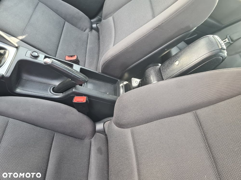 Audi A3 Sportback 1.9 TDI DPF Ambiente - 8
