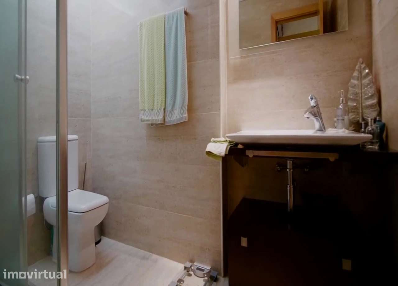 Apartamento T2 com varanda e garagem em Famalicão - Grande imagem: 4/15