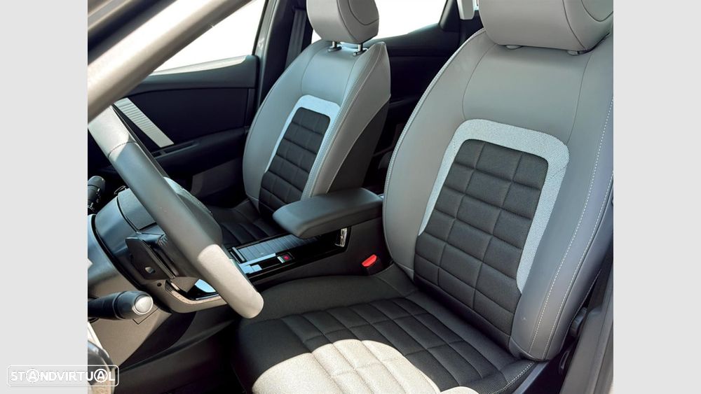 Citroën C4 1.2 Hybrid Plus e-DSC6 - 12