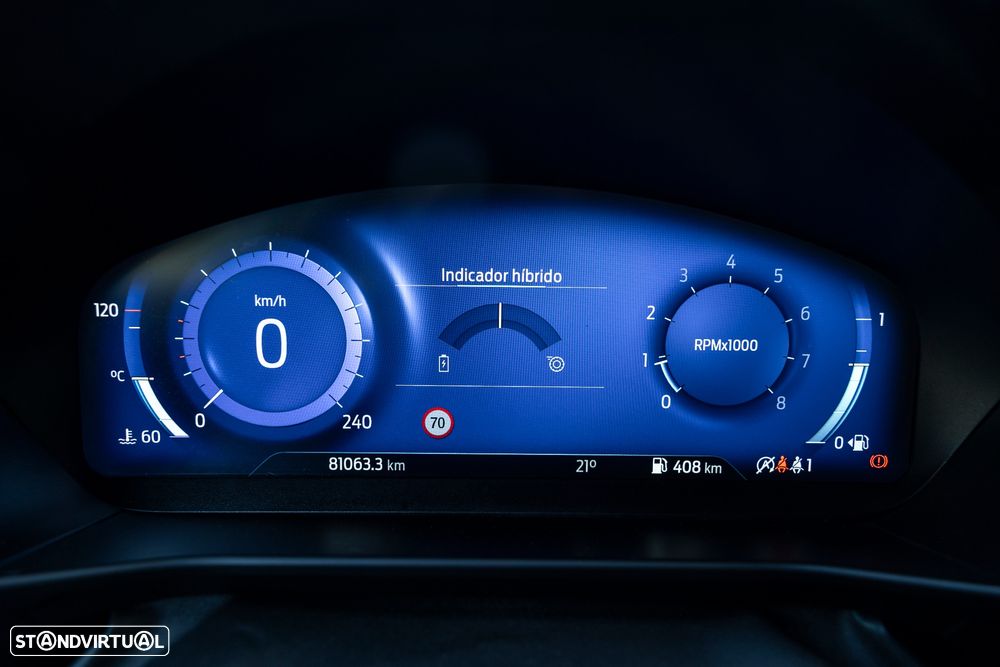 Ford Focus 1.0 EcoBoost MHEV ST-Line X - 8
