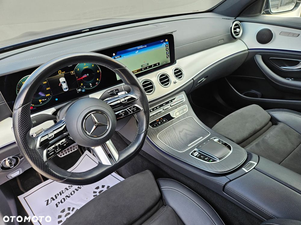 Mercedes-Benz Klasa E 220 d 4-Matic AMG - 25