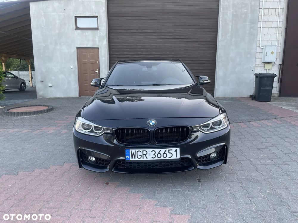 BMW Seria 3 335i Sport Line - 6