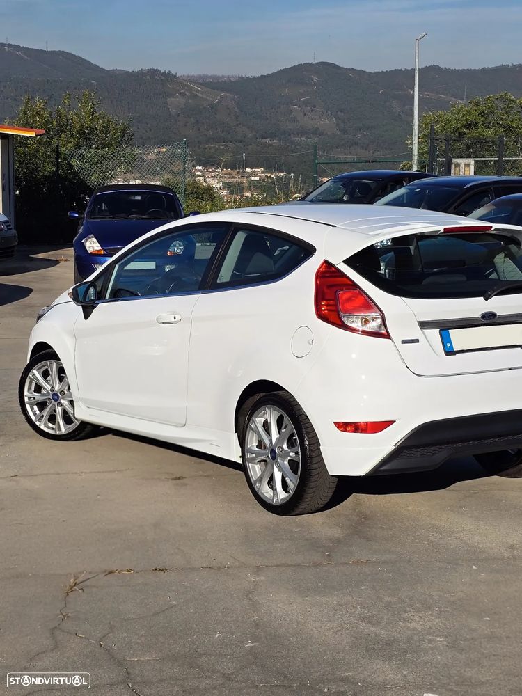 Ford Fiesta 1.0 T EcoBoost Sport - 22
