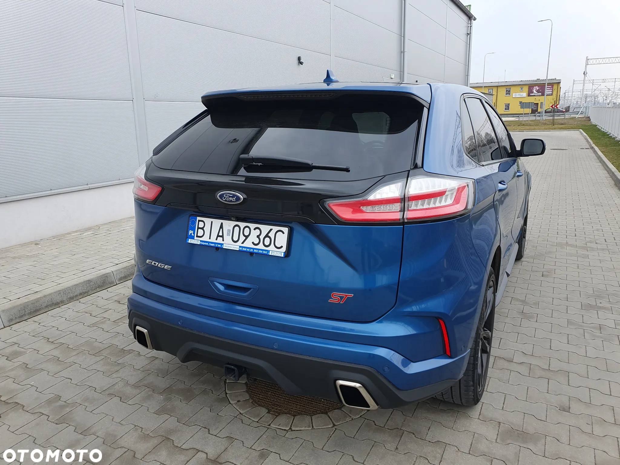 Ford Edge - 16