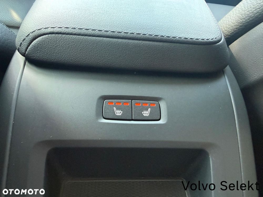 Volvo XC 60 - 34
