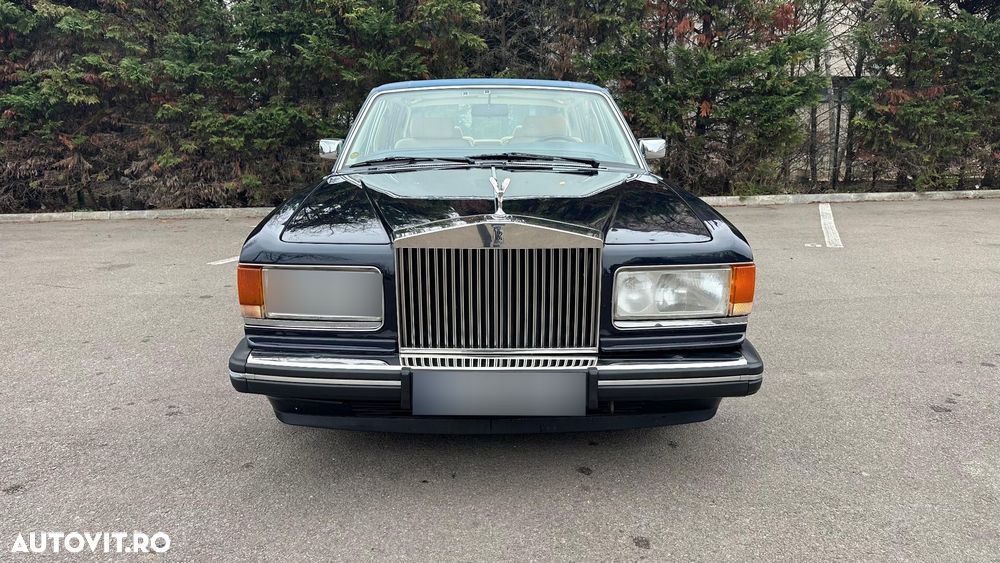 Rolls-Royce Silver Spur - 3