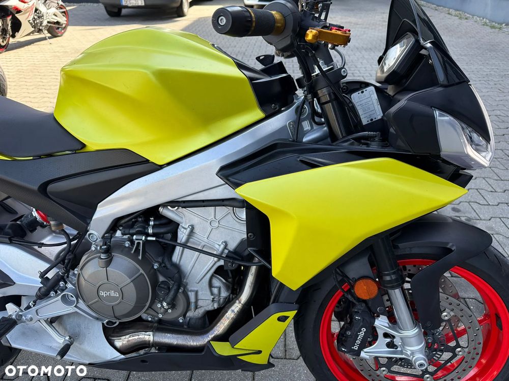 Aprilia Tuono - 8